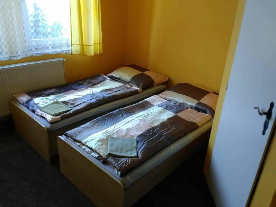 Hotel Modra Hvezda Sadská Kültér fotó